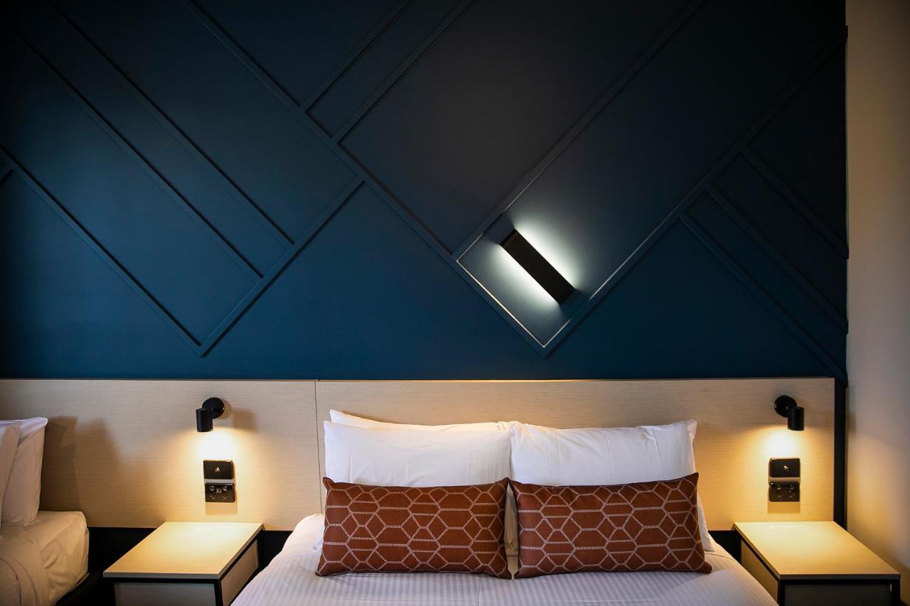 Nightcap At Sandown Park Hotel Noble Park Bagian luar foto